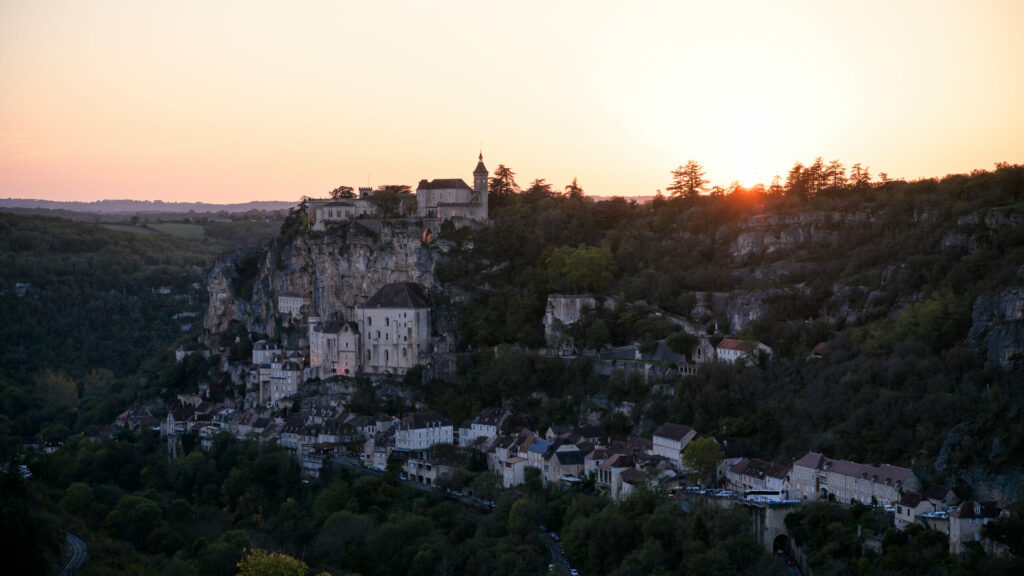 photo paysage château de Rocamadour. Coucher de soleil sur Rocamadour