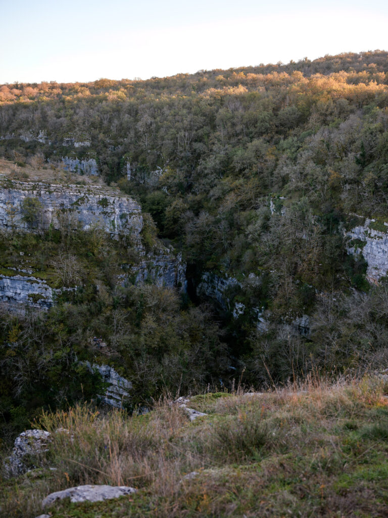 photo paysage Rocamadour. Randonnée dans les gorges de l'Alzou