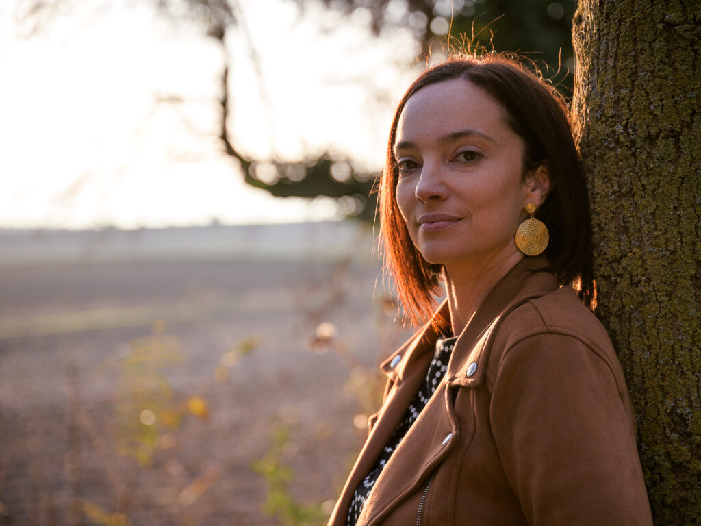 portrait femme canal du midi carcassonne shooting photo aux couleurs d'automne